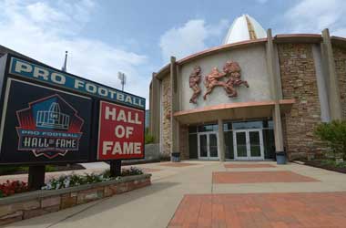 NFL Hall of Famers Demand Health And Salary Benefits