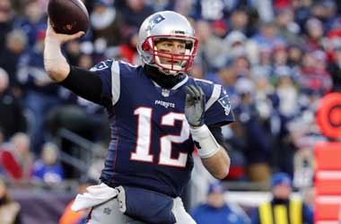 Tom Brady Signs 2 Year Contract Extension With The Patriots