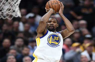 Kevin Durant Remains Non-Committal On Free Agency