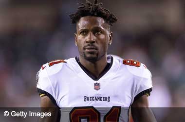 Antonio Brown Could File Defamation Lawsuit Against The Bucs