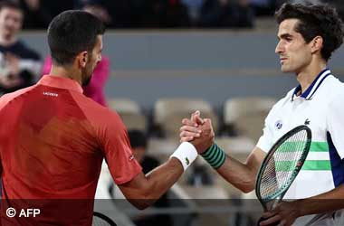 Djokovic Reaches Second Roland Garros Round After Victory Over ­Herbert