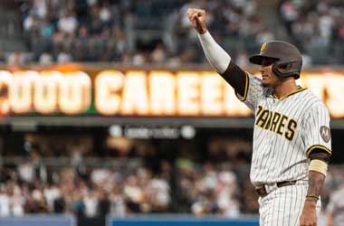 Machado Reaches 2,000 Hits in Padres’ Loss to D-backs